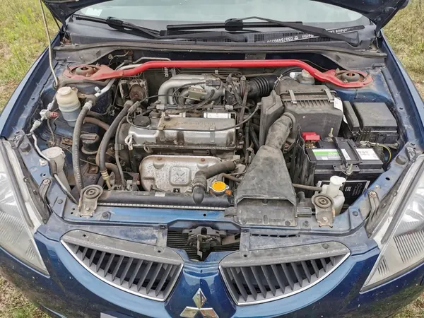 Mitsubishi Lancer VII 2003-2008 barre de renfort OEM image 1