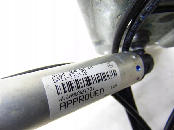 Trunk Liftgate Actuator Mercedes ML W164 GL X164 A1648003048 image 4