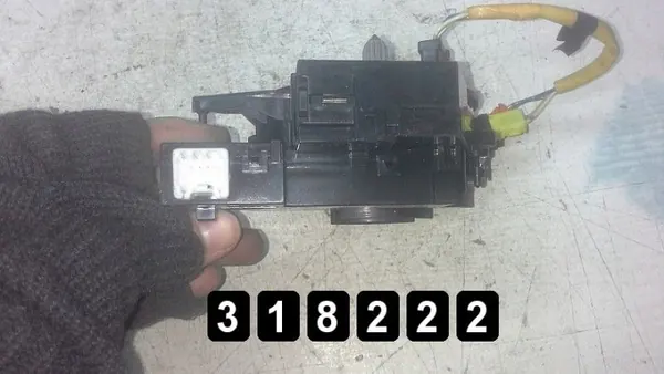 Mazda 3 Gleitring OEM AM-318222 - Gebrauchtteil image 3
