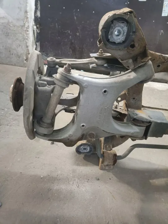 BMW X5 E70 Takajouset OEM ARA352549 image 6