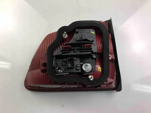 Vänster bakluckelampa VW TOURAN 1T0945093 image 4