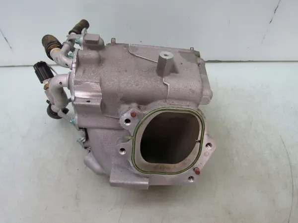 Mazda CX-30 Polttoainejäähdytin OEM HF01-13565C image 2