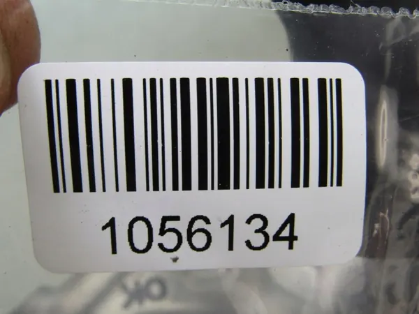 Mazda CX-30 Polttoainejäähdytin OEM HF01-13565C image 9