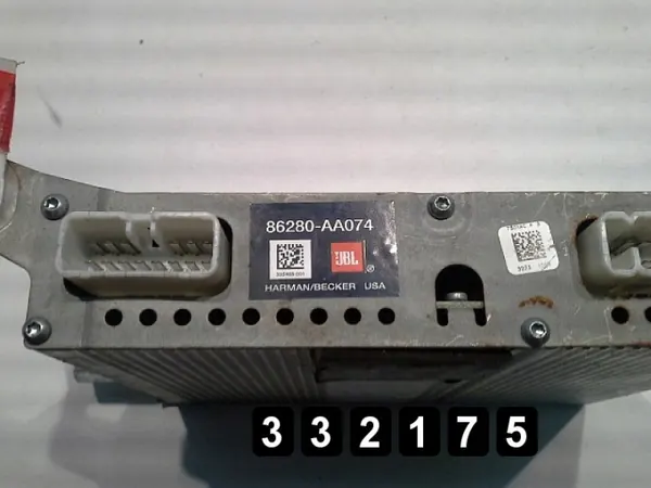 Amplificateur audio Toyota OEM AM-332175 Occasion image 4