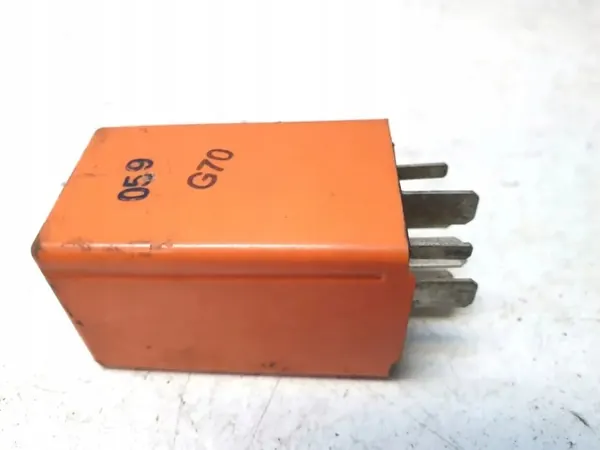 Saab 9-5 Rele OEM 5KG00567501 - Käytetty image 4