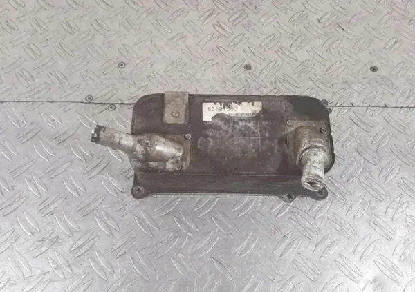 Refroidisseur d'huile moteur Porsche OEM 83801565 image 10