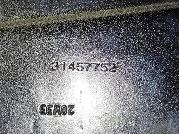 Support de phare droit Volvo XC40 II image 4