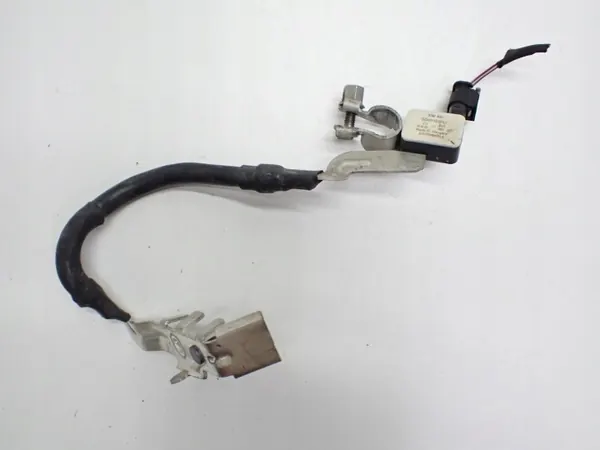 Terminal de Fusível de Bateria OEM 5Q0915181J para Skoda Octavia III image 2