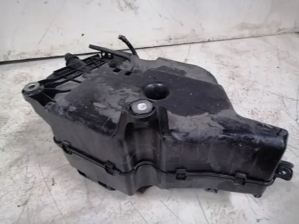 FORD TRANSIT MK8 2.0 ECOBLUE RESERVOIR ADBLUE KK31-5J228-AF image 2