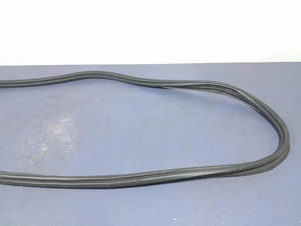 Volvo XC90 II kofferklepdichting OEM Lochow-322408- image 5