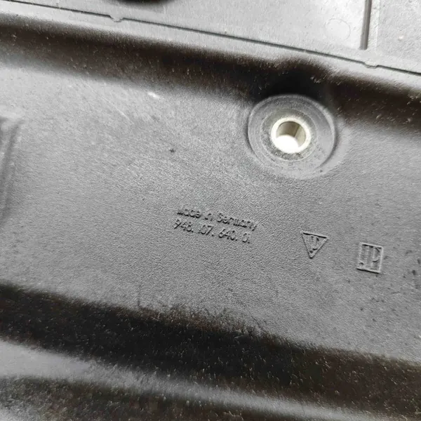 Öljyerin OEM 94810764001 Porsche Cayenne image 6