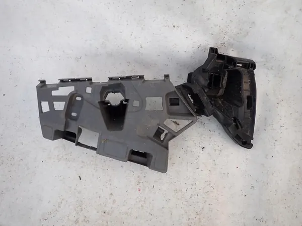 SKODA SCALA 19- Supporto Griglia Destro image 2