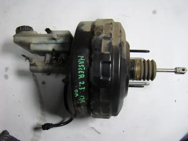 Servo Pompe d'Occasion OEM 472100453R pour Movano III 2.3 image 2