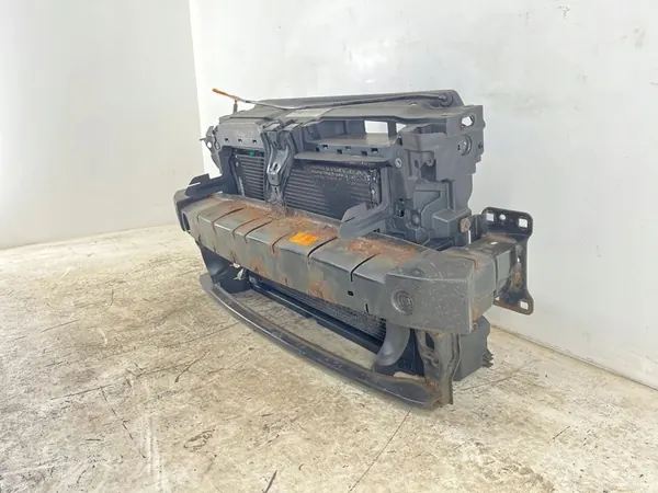 Frontstoßstange Volkswagen Jetta VI 2012 5C6805588D image 3