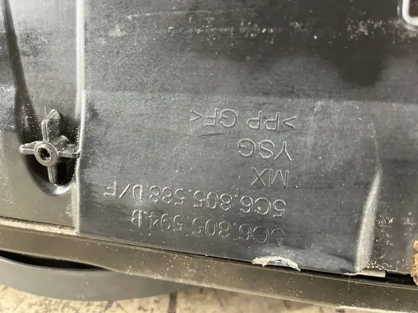 Frontstoßstange Volkswagen Jetta VI 2012 5C6805588D image 6