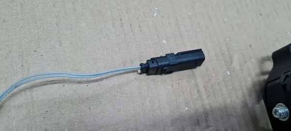 Vänster Keyless Handtagssensor SQ8 RSQ8 Q8 4N0927753 image 2