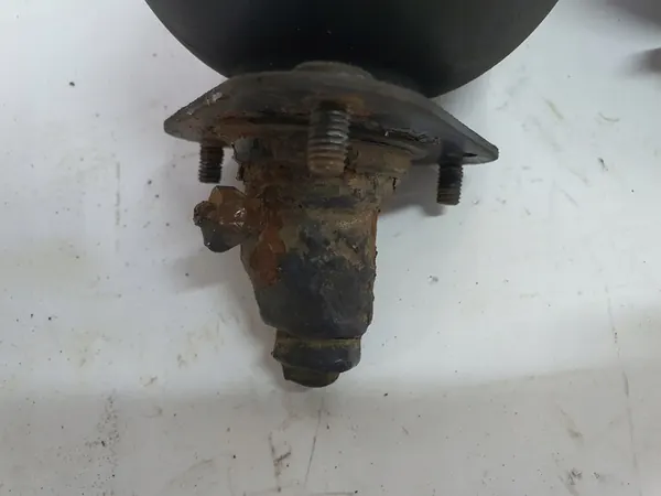 Accumulatore di pressione Mercedes Nivomat W124 image 4