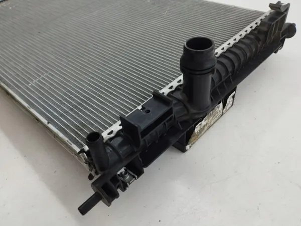 Radiador de água Citroen C5 Aircross 2020 OEM 9836870280 image 9