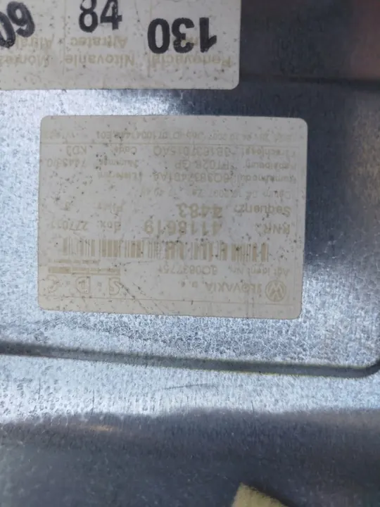 Mecanismo do vidro elétrico dianteiro esquerdo VW Polo 9N image 3