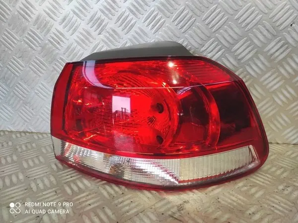 Volkswagen Golf VI 2010 Luz Trasera Derecha image 3