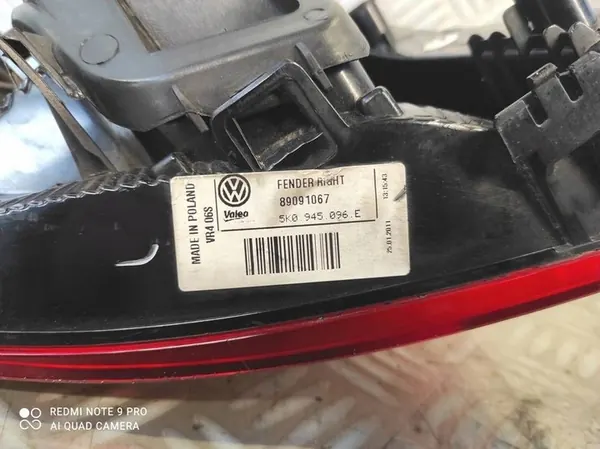 Volkswagen Golf VI 2010 Luz Trasera Derecha image 8