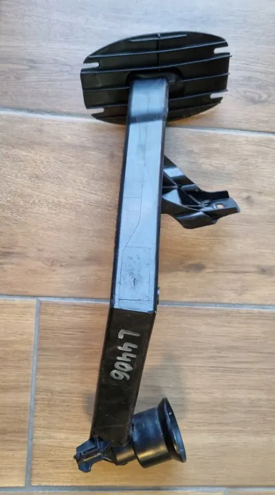 Mercedes W205 ruitensproeiervloeistoftube OEM A2058600064 image 3