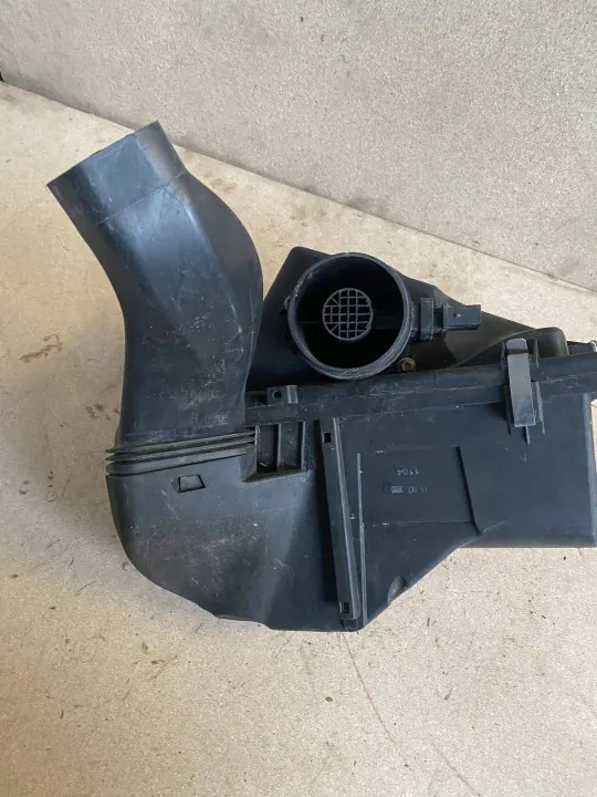BMW Luftfilter OEM AD7797460080 - Begagnad image 5