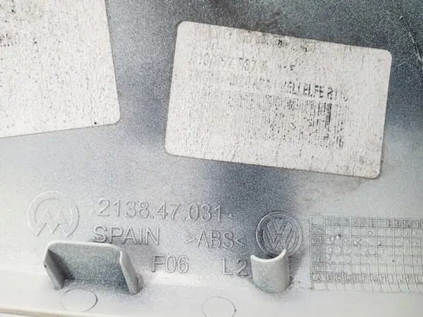 Cache rétroviseur gauche OEM 2138.47.031 VW Touran II image 8