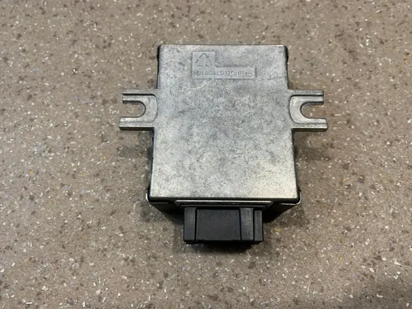 BMW Kraftstoffpumpen-Steuermodul OEM 8488591 image 6