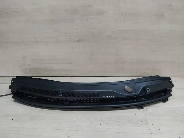 Toyota AYGO II Kunststof Onder-Ruitstrip OEM 55781-0H080 image 2