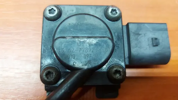 DPF-paineanturi BMW E53 E60 E61 E65 E83 E87 E90 525D 530D image 4