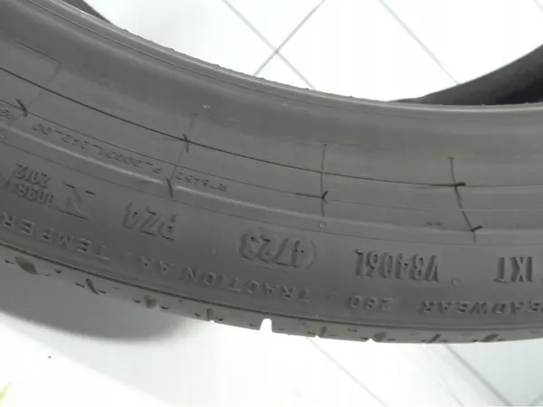 2× Pirelli P Zero 245/35R21 Zomerbanden - Maserati image 6