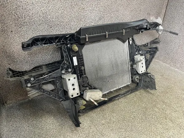 Frontbau mit Kühlern BMW X3 E83 2.0D N47 LCI image 8