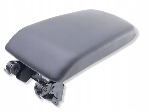 Citroen C4 III e-C4 2022 Konsol armstöd OEM AMD233705 image 3