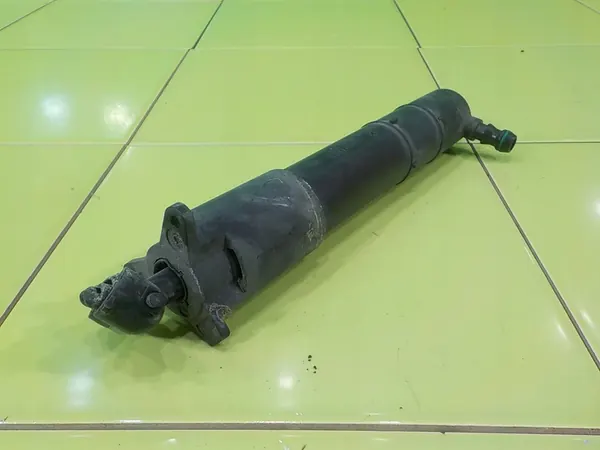 CAYENNE LIFT 4.8 B AUT 07 Voor rechter koplampreiniger 7L5955978A image 2