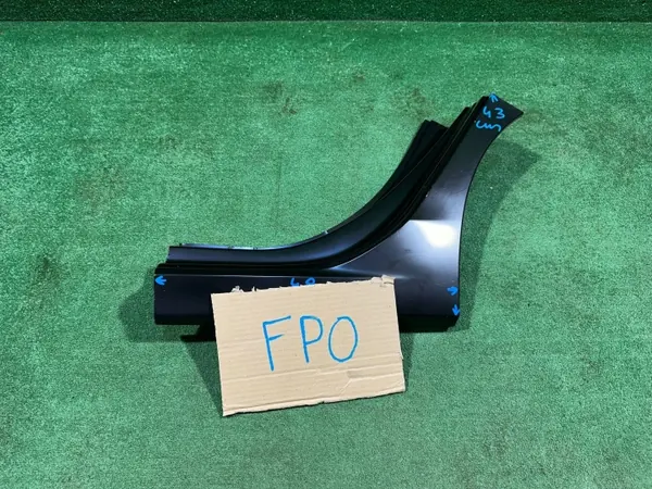 VW Golf VIII Kombi Linke Schwellerverkleidung OEM 5H9809843 image 6