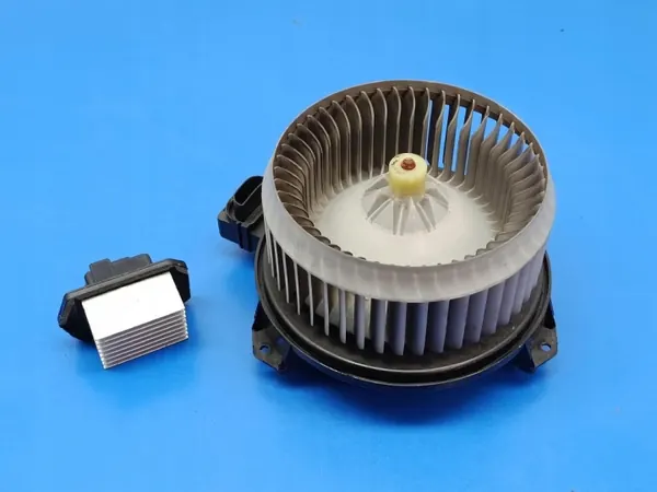 Honda Civic VIII FD Gebläsemotor 272700-0440 Denso+Widerstand image 2