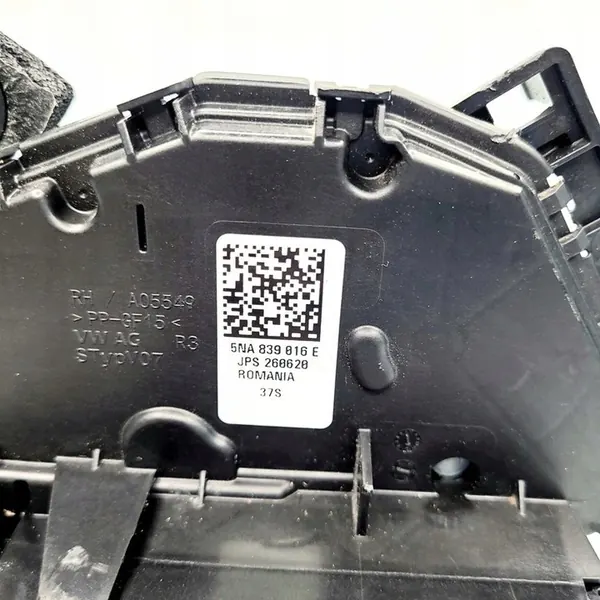 Volkswagen Dörrlås Höger Bak 5NA839016E image 3