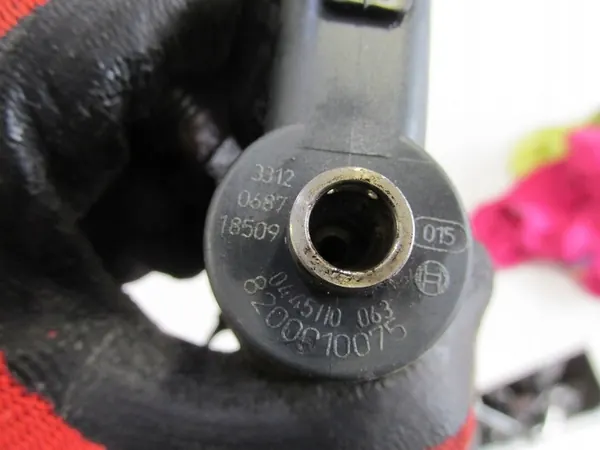 Inyectores Renault Master Movano 2.2 DCI image 2