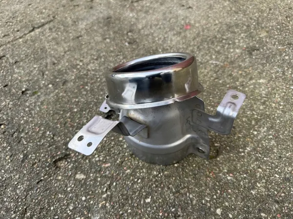 Kia OE 86674-J7950 Rechter uitlaateinde image 3