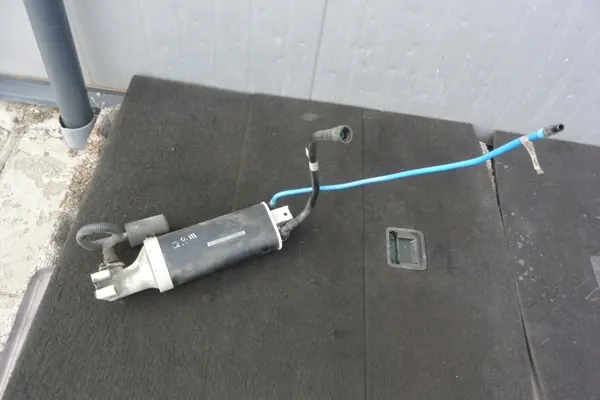 Filtre à carburant pour 3.0B V6 Quattroporte Ghibli image 2