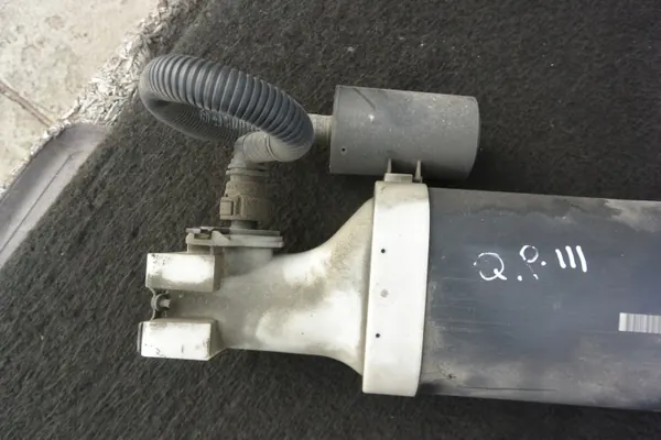 Filtre à carburant pour 3.0B V6 Quattroporte Ghibli image 4