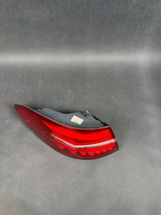 Linker achterlicht Mercedes GLC X253 C253 A2539060900 image 6