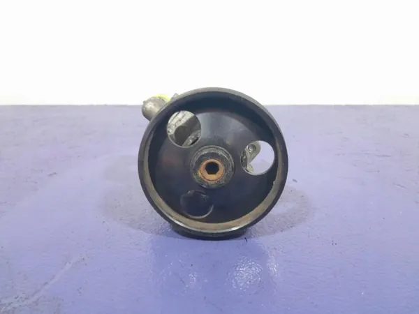 Begagnad Opel OE servostyrpump OEM 13309333 image 2