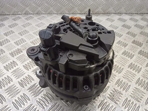 Vaihtovirtageneraattori 140A VW Audi Seat Skoda image 4