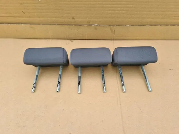 Nissan Primera P12 achterste hoofdsteunen OEM 3st image 3