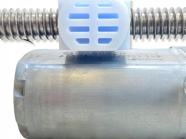 Moteur de colonne de direction Mercedes-Benz OE 0390203399 image 6