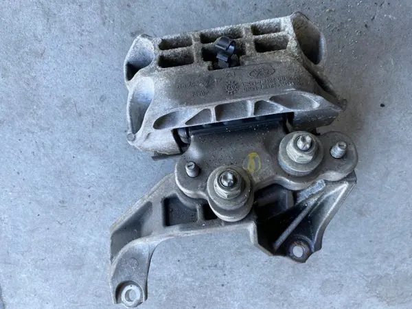 Ford Transit moottorin kiinnike OEM Pod22 2.0 TDCI MK8 image 2