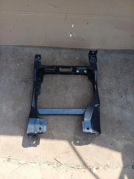 Istuinrunko OEM Y443553 Citroen Nemo Fiorinolle image 3