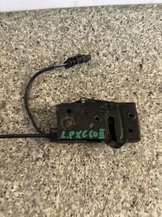 Linker Motorkapslot OEM ZAMEK MASKI LEWY VOLVO XC60 II 2017- image 4